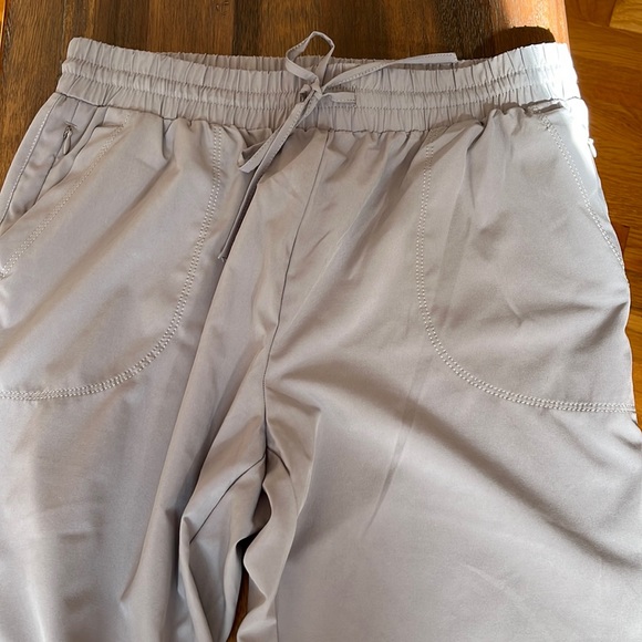 Zac and Rachel gray joggers size S - Picture 3 of 8